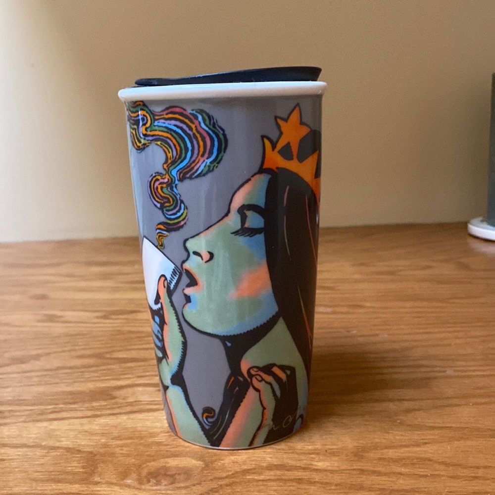 12 Fl oz Starbucks traveler mug